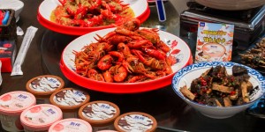 辣都不是事儿，长沙杨帆夜市携手甄稀开启城市新「夜」态